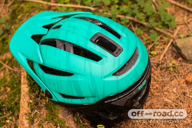 Bell Sixer MIPS Helmet Review off road.cc